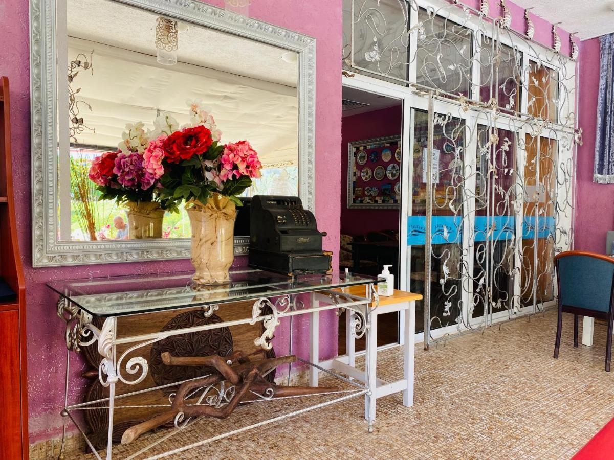 Apartment In Sveti Vlas Bagian luar foto