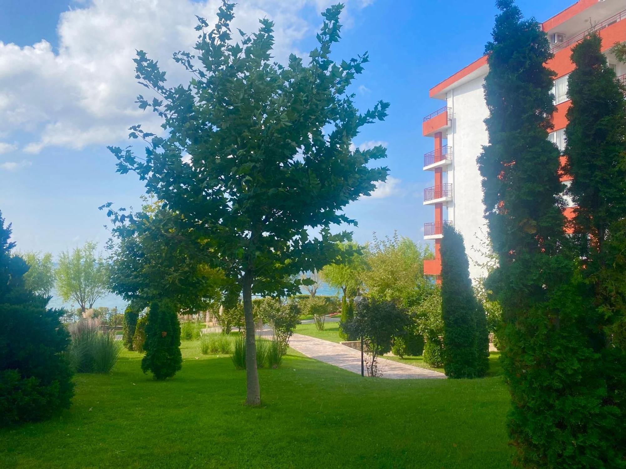 Apartment In Sveti Vlas Bagian luar foto