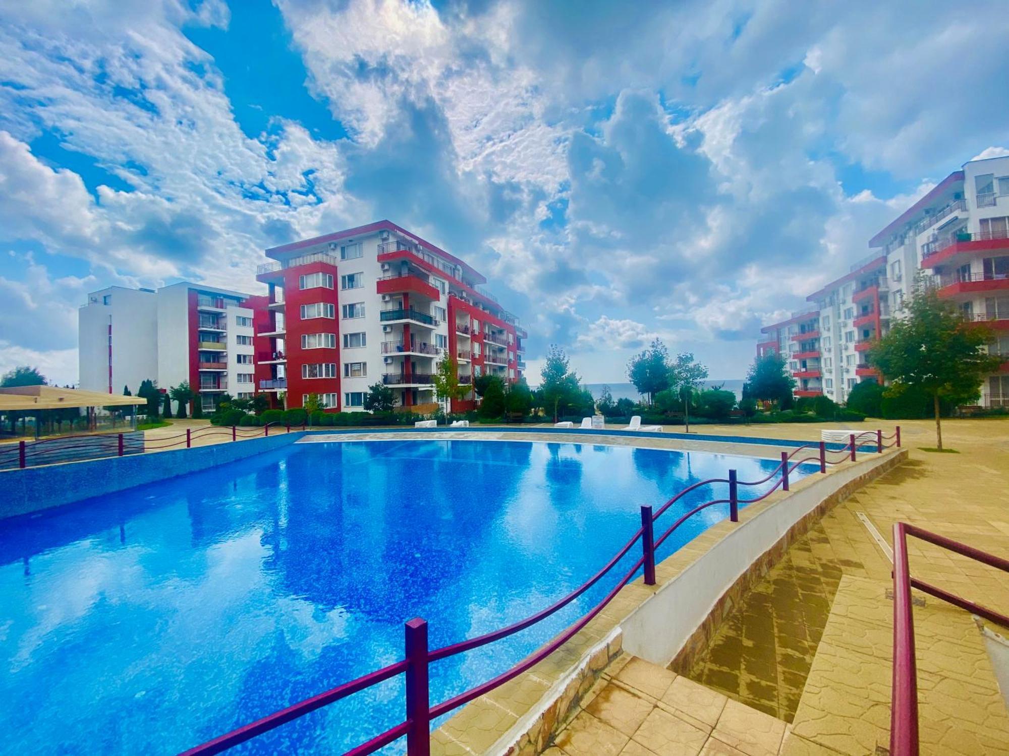 Apartment In Sveti Vlas Bagian luar foto