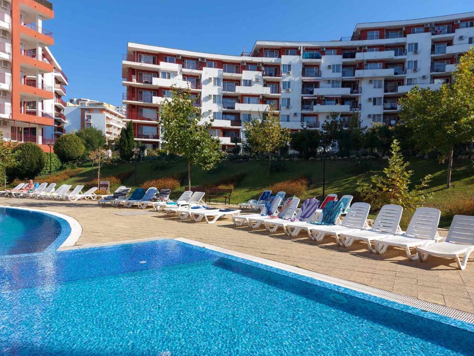 Apartment In Sveti Vlas Bagian luar foto